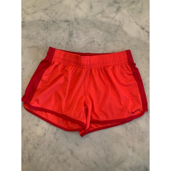 Nike Women's Shorts - Picture 1 of 4